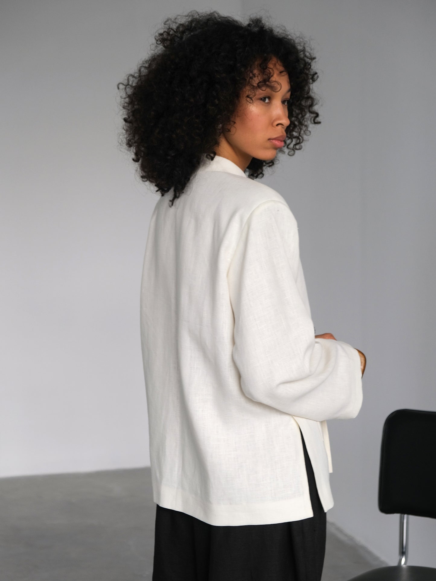 Milk Linen Jacket with Frog Closures, White