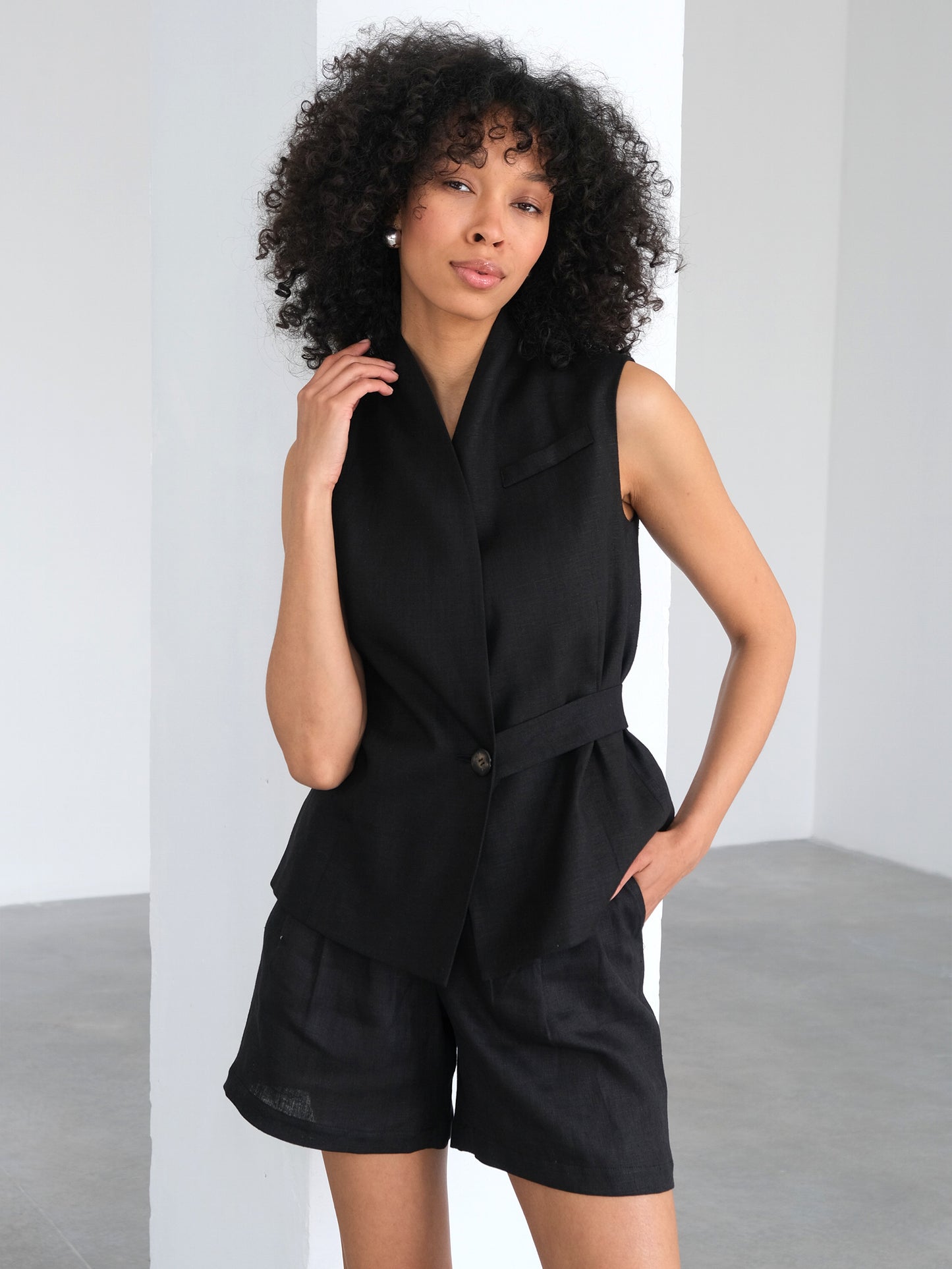 Linen Waistcoat with Shawl Collar, Black